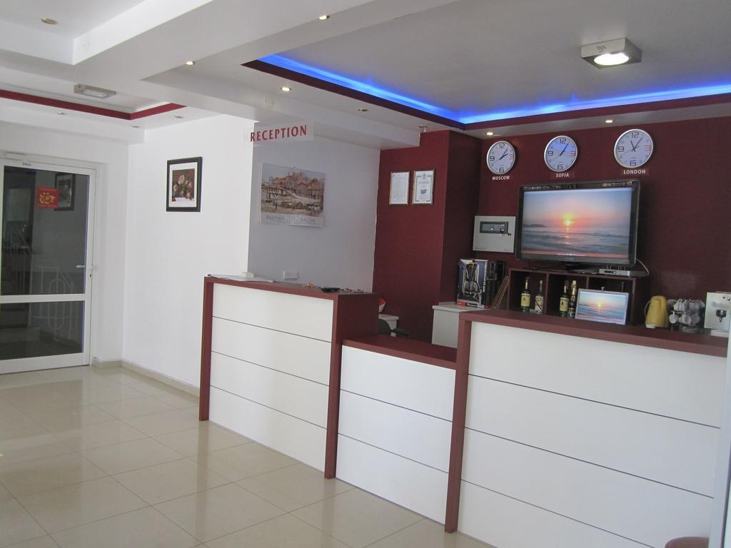 Family Hotel Magnolia Μπαλτσίκ Εξωτερικό φωτογραφία