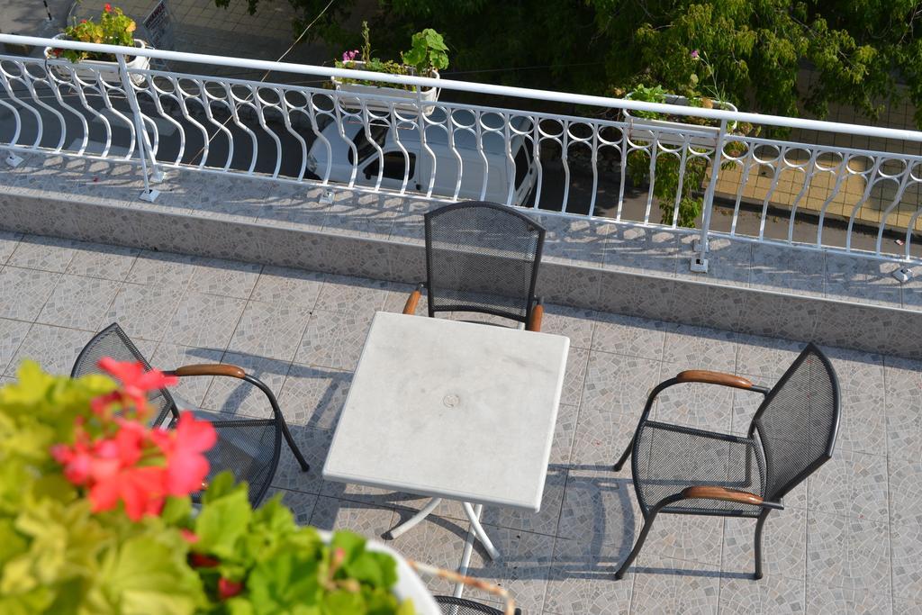 Family Hotel Magnolia Μπαλτσίκ Εξωτερικό φωτογραφία