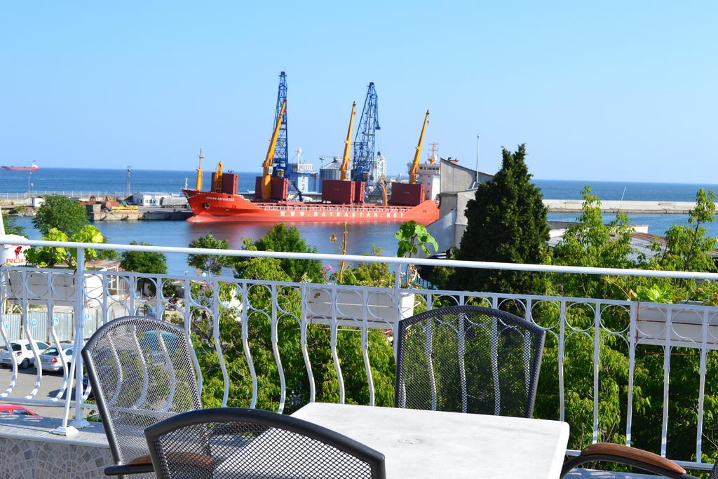 Family Hotel Magnolia Μπαλτσίκ Εξωτερικό φωτογραφία