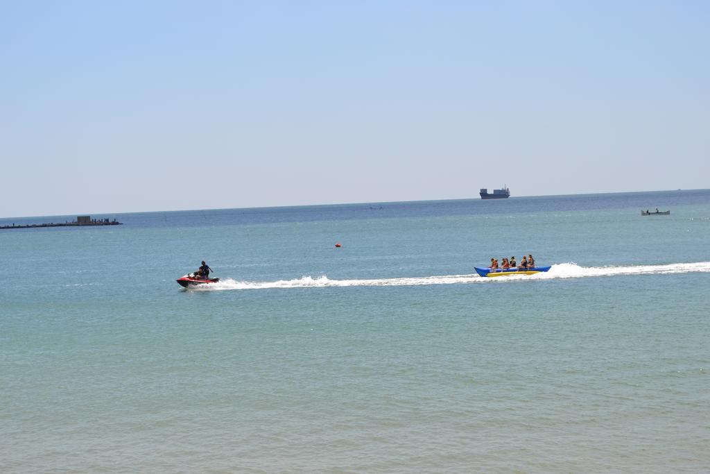 Family Hotel Magnolia Μπαλτσίκ Εξωτερικό φωτογραφία